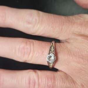 Elegant  Silver Women's Ring size 10